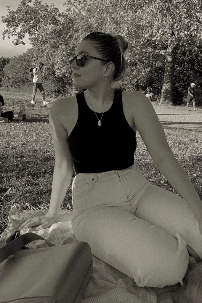 Facetune_15-09-2019-19-24-46